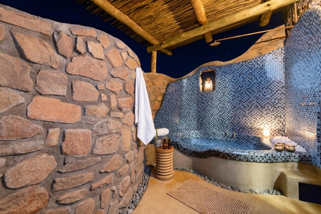 Hoodia Desert Lodge Сесрием Екстериор снимка